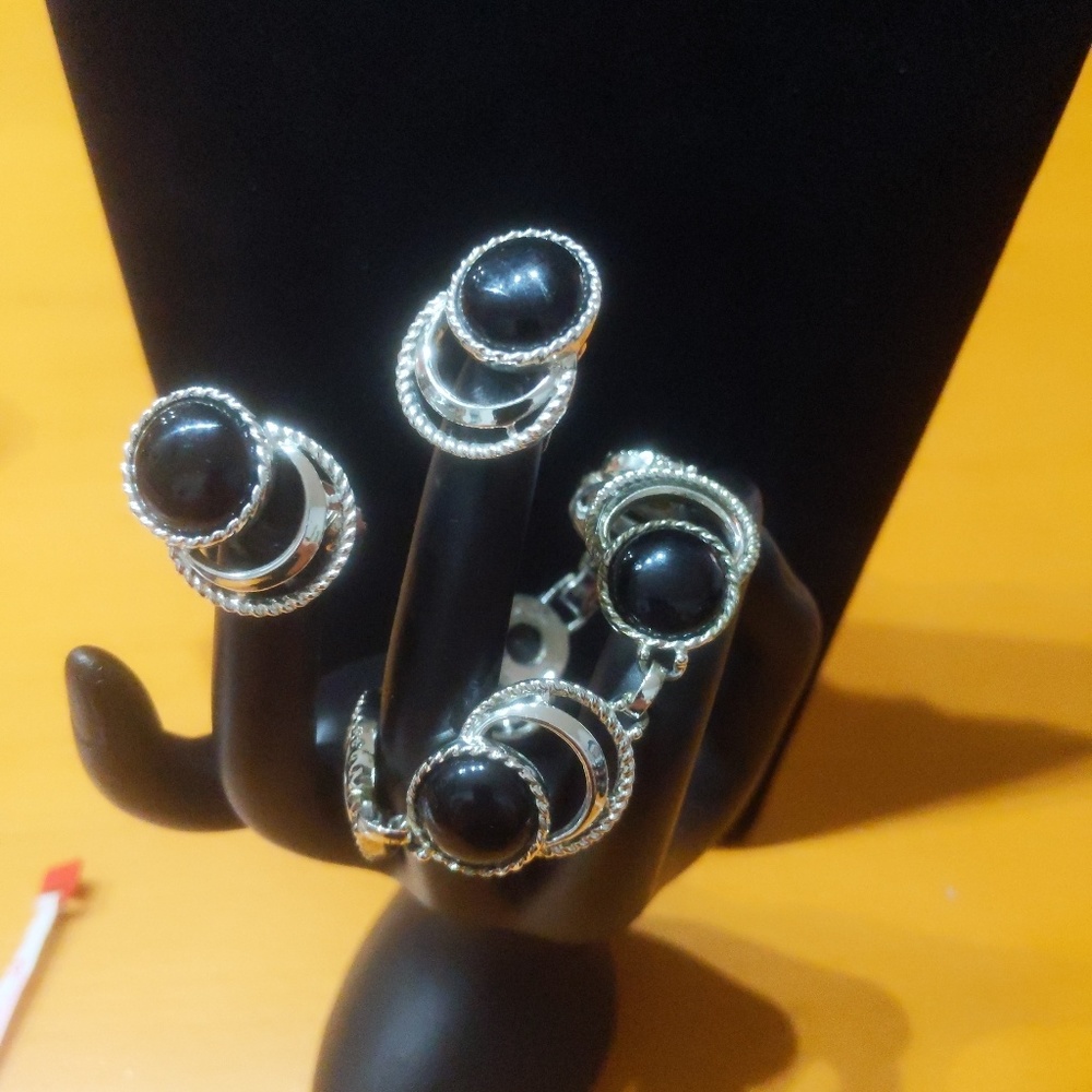 Vintage Bracelet & Earrings Set